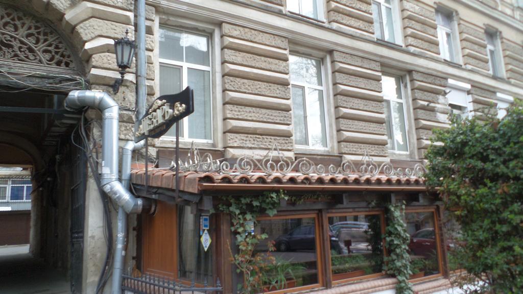 Center, Apartment On Deribasovskaya 10 Odessa Ngoại thất bức ảnh